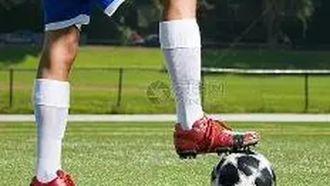 国乒归来：王楚钦奢侈品退税惊呆，王曼昱行李意外夹手